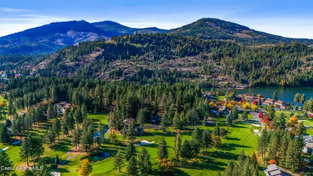 $250,000 | 5305 West Fairway Lane, Unit 14, Rathdrum, ID 83858