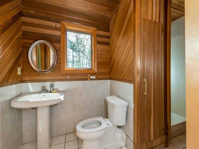 7 Cargill Road Cumberland, RI 02864 - Photo 14 of 25 Bathroom.