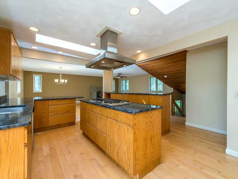 7 Cargill Road Cumberland, RI 02864 - Photo 3 of 25 Kitchen.