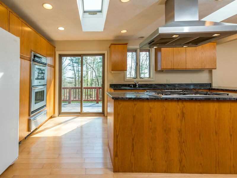 7 Cargill Road Cumberland, RI 02864 - Photo 5 of 25 Kitchen.