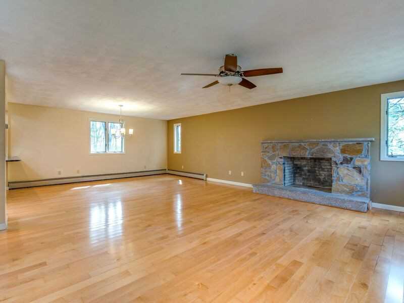 7 Cargill Road Cumberland, RI 02864 - Photo 10 of 25 Living Room.