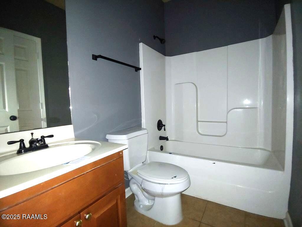 9409 Gage Road Maurice, LA 70555 - Photo 16 of 21 16 Bathroom