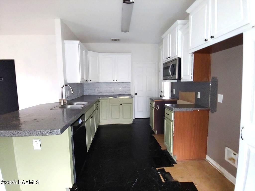 9409 Gage Road Maurice, LA 70555 - Photo 5 of 21 5 Kitchen