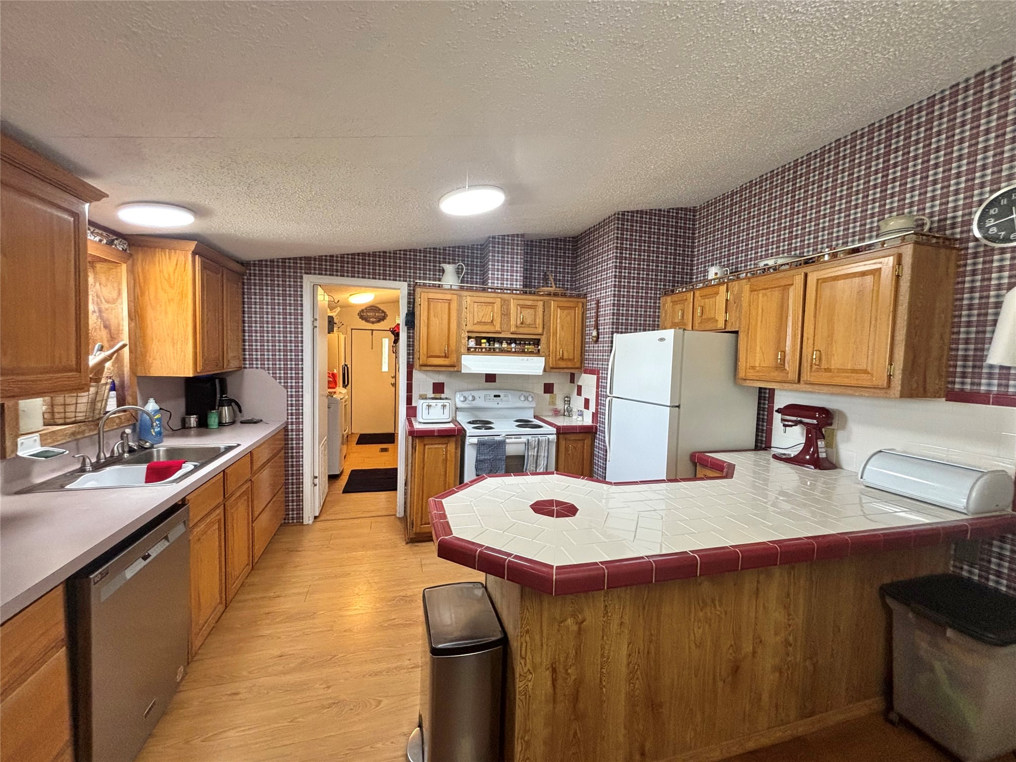 908 North Pitzer Street Colmesneil, TX 75938 - Photo 13 of 35