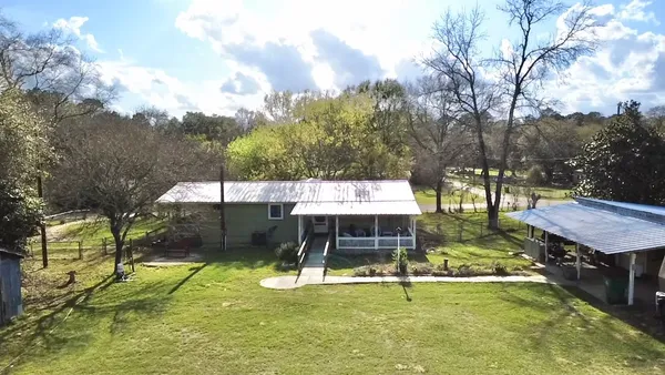 $225,000 | 908 North Pitzer Street, Colmesneil, TX 75938