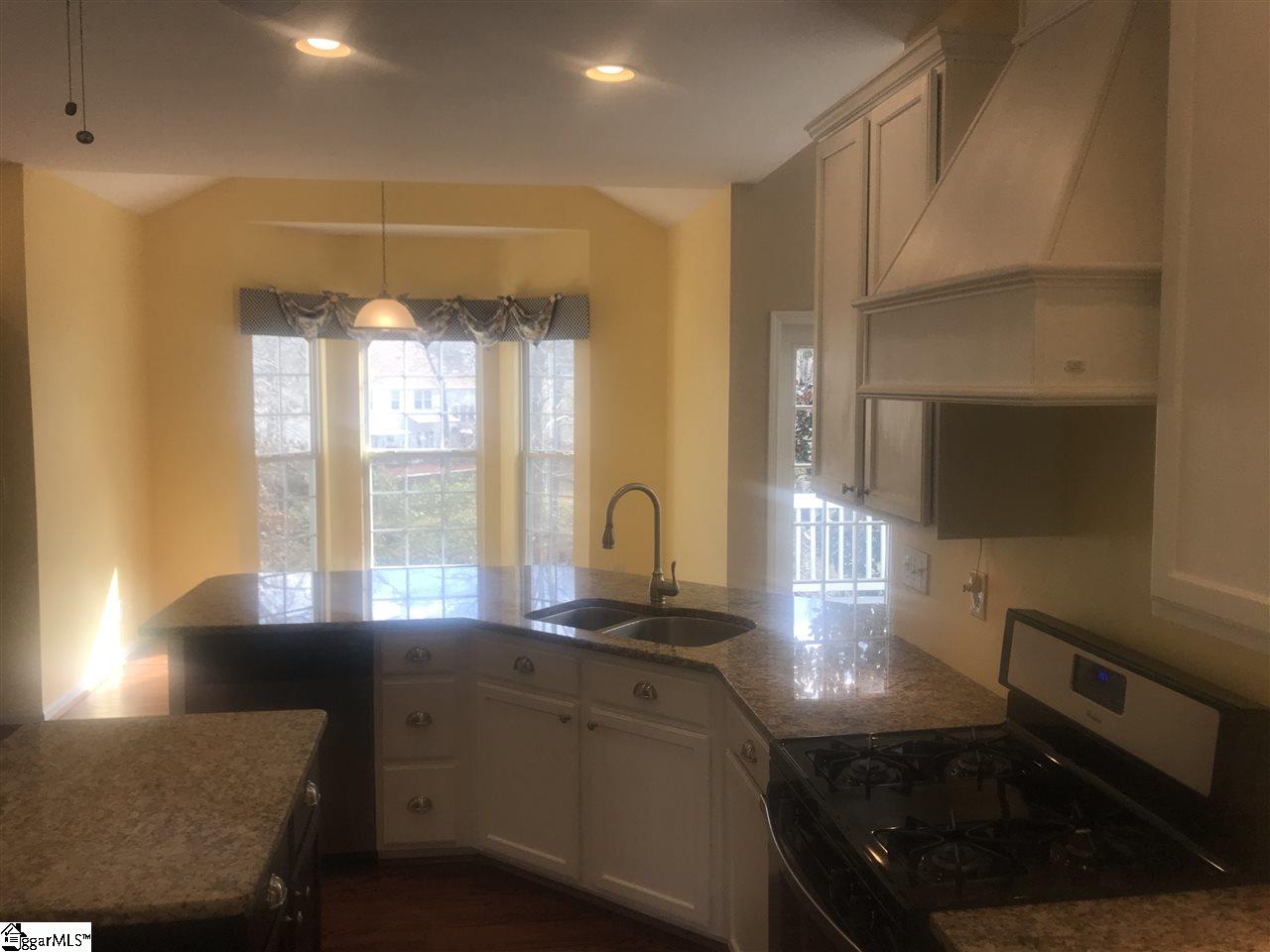 192 Timberleaf Drive Duncan, SC 29334 - Photo 6 of 35