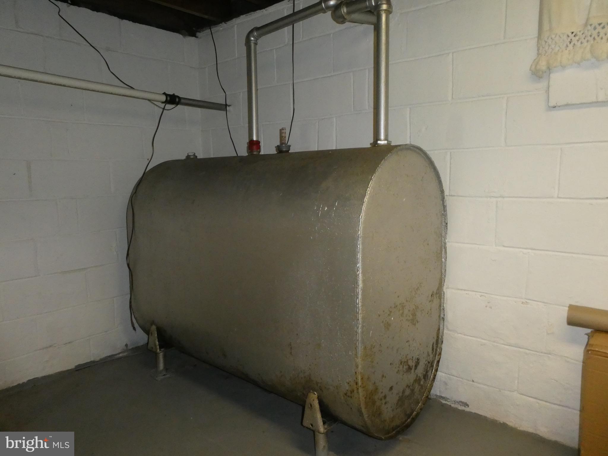 4024 Essex Road Baltimore, MD 21207 - Photo 25 of 44 Heating oil tank