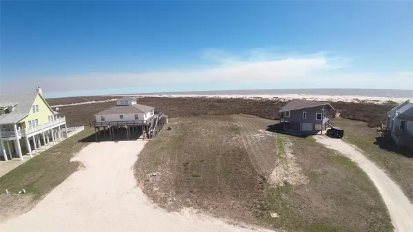 $425,000 | 279 Private Road 640 Road, Matagorda, TX 77457