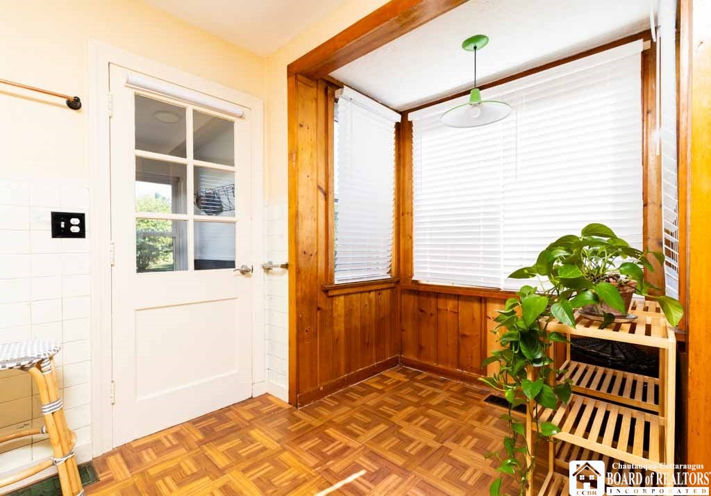 115 Nevins Street Dunkirk, NY 14048 - Photo 19 of 34 Kitchen nook/ exit to driveway