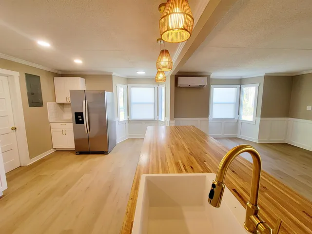 $1,800 | 1106 East Veterans Drive, Perry, FL 32347