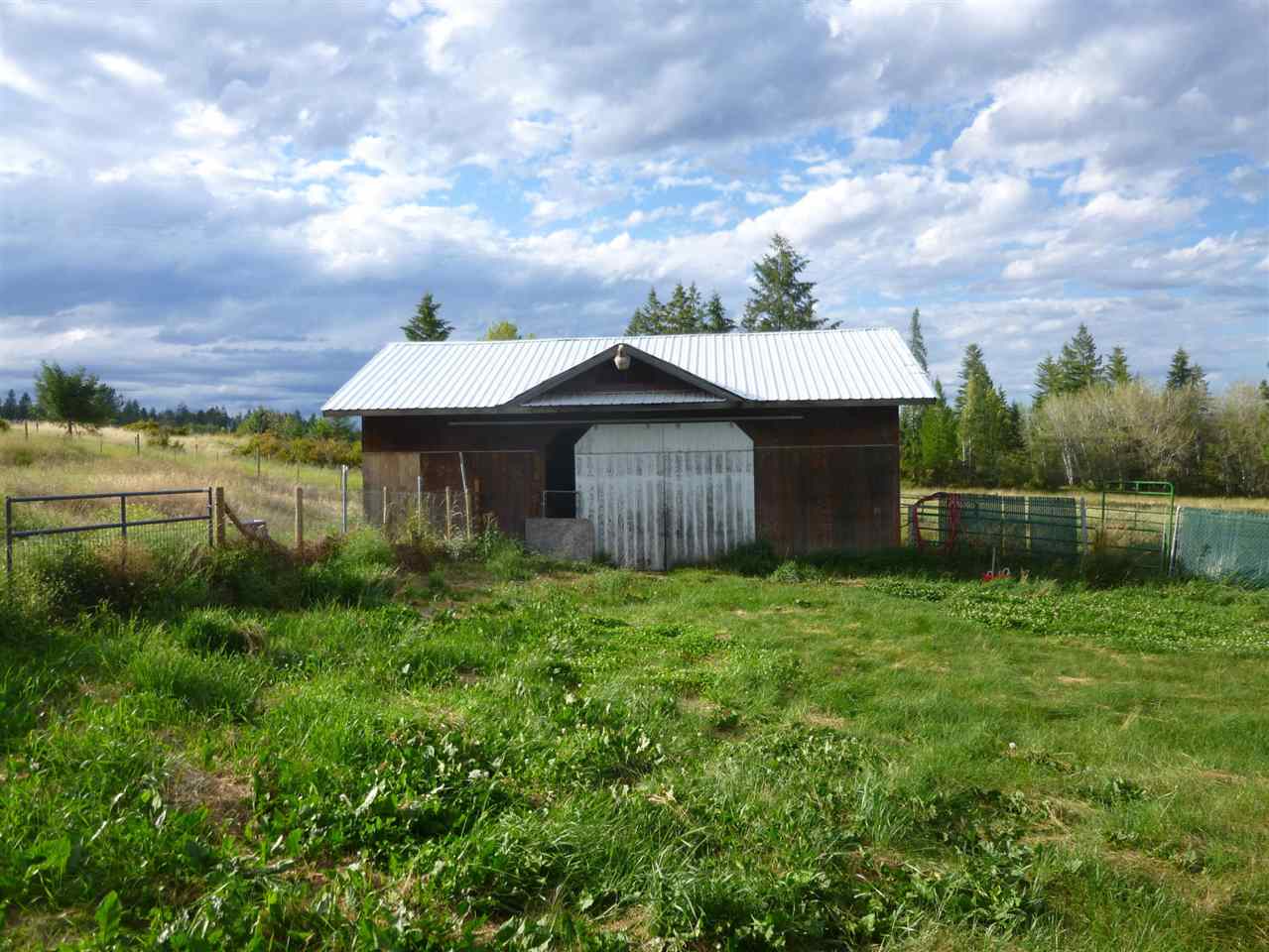 976 A Philpott Road Colville, WA 99114 - Photo 5 of 17