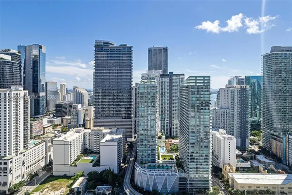 a picture of city view