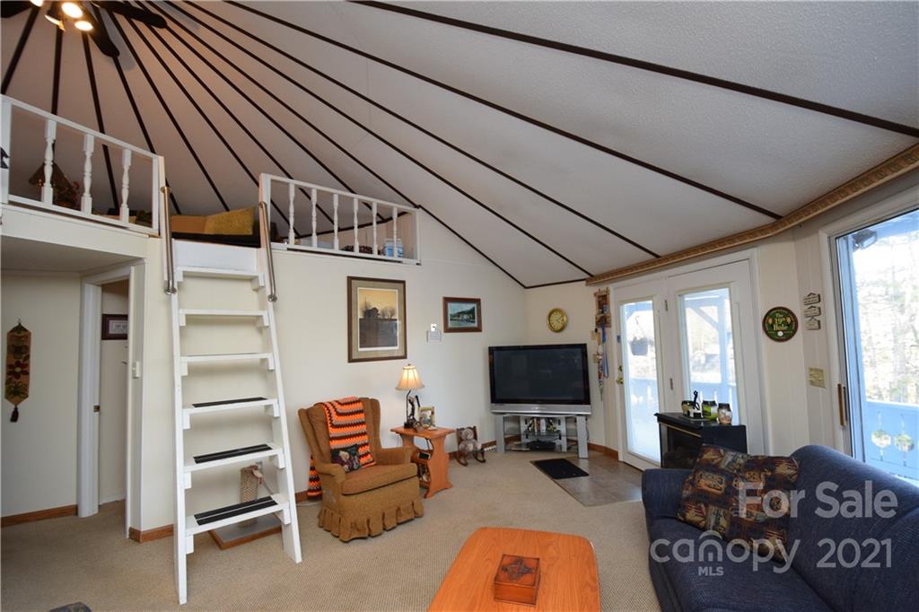 87 Rockledge Road Spruce Pine, NC 28777 - Photo 13 of 25 Gallery Image 13