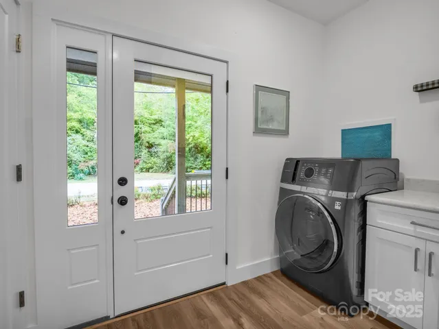 $650,000 | 800 Williamson Creek Road, Pisgah Forest, NC 28768