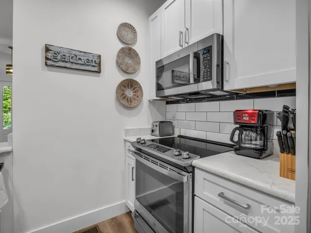 $650,000 | 800 Williamson Creek Road, Pisgah Forest, NC 28768