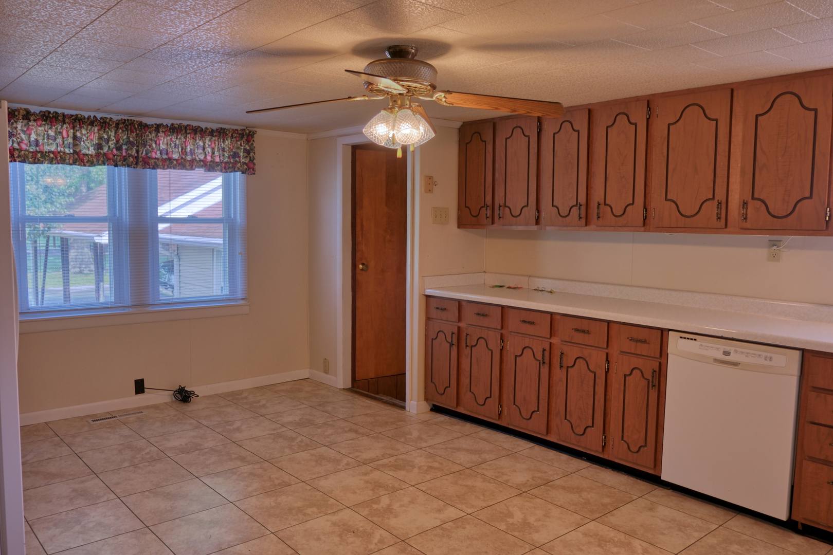 602 West Ray Avenue Christopher, IL 62822 - Photo 33 of 61