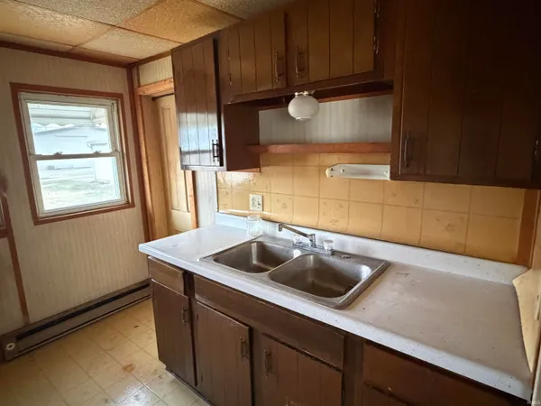 $77,000 | 715 Elm Street, Decatur, IN 46733