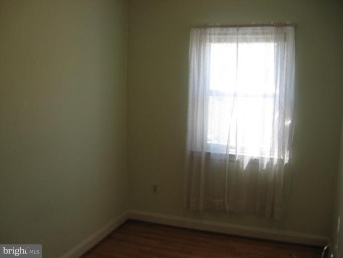 1000 Elm Road Arbutus, MD 21227 - Photo 14 of 16 Bedroom #3