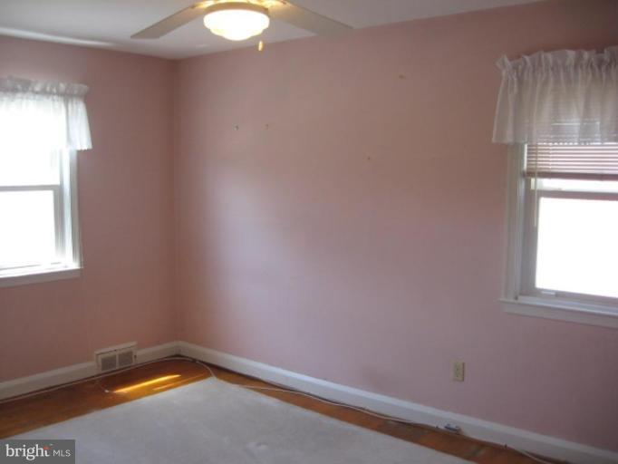 1000 Elm Road Arbutus, MD 21227 - Photo 9 of 16 Master Bedroom