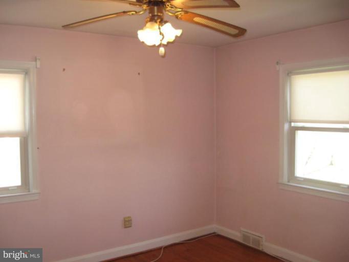 1000 Elm Road Arbutus, MD 21227 - Photo 10 of 16 Bedroom #2