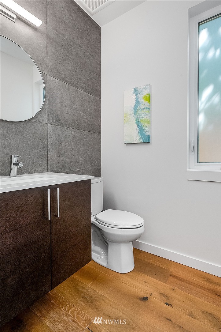 706 North 81st Street Seattle, WA 98103 - Photo 11 of 25 Gallery Image 11