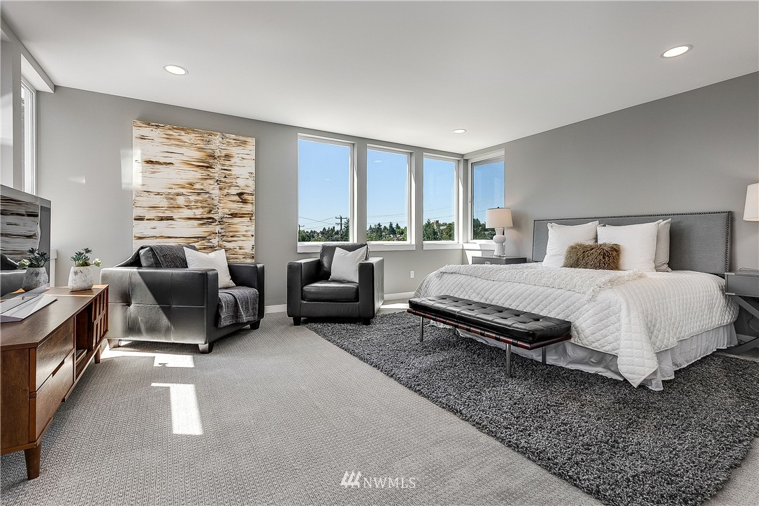 706 North 81st Street Seattle, WA 98103 - Photo 12 of 25 Gallery Image 12