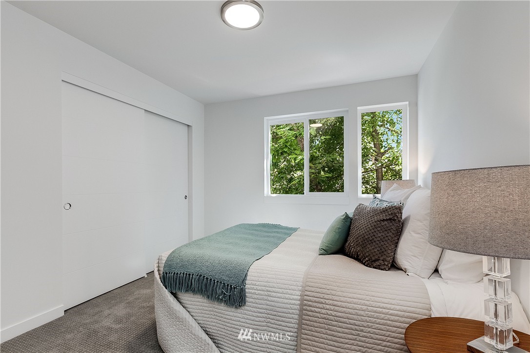 706 North 81st Street Seattle, WA 98103 - Photo 14 of 25 Gallery Image 14
