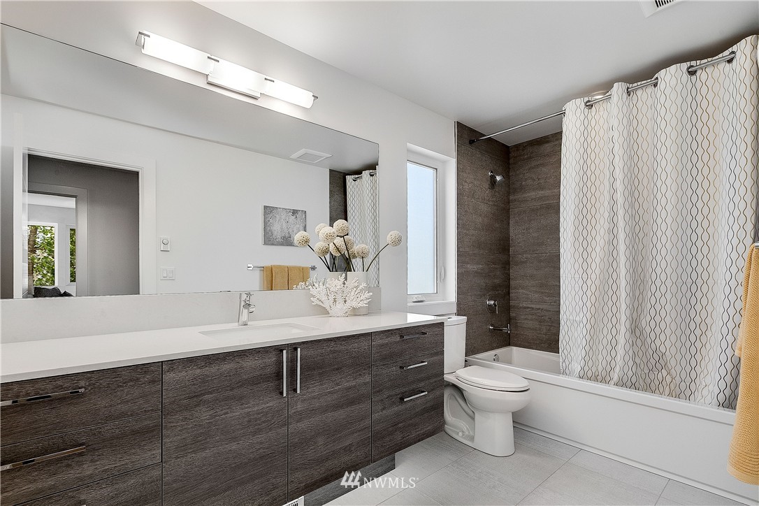 706 North 81st Street Seattle, WA 98103 - Photo 17 of 25 Gallery Image 17