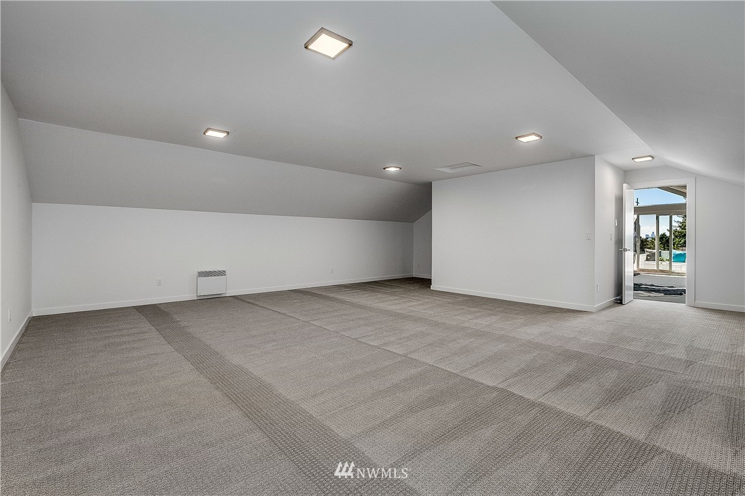 706 North 81st Street Seattle, WA 98103 - Photo 20 of 25 Gallery Image 20