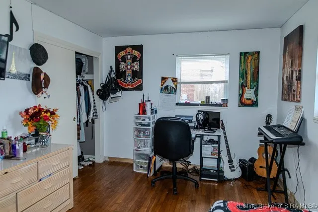 $199,900 | 2323 Seneca Drive, Madison, IN 47250