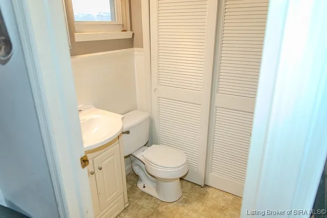 $199,900 | 2323 Seneca Drive, Madison, IN 47250