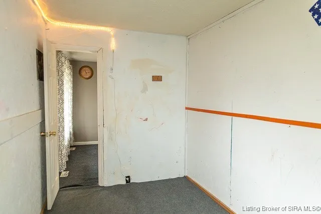 $199,900 | 2323 Seneca Drive, Madison, IN 47250