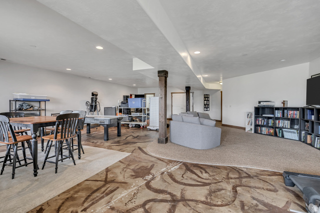 3054 West Ridgeline Road Stockton, UT 84071 - Photo 63 of 88 Living area with baseboards