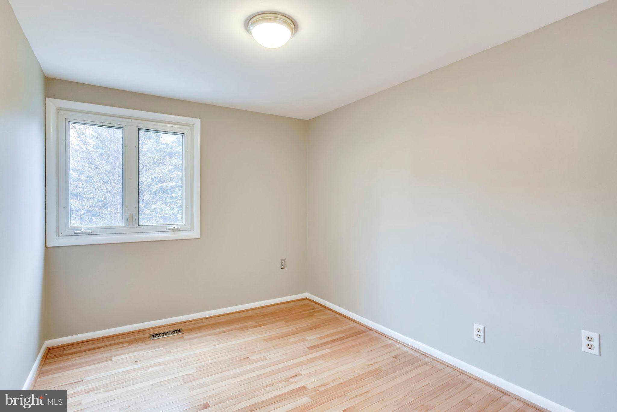 11001 Howland Drive Reston, VA 20191 - Photo 19 of 41 Great size bedroom w/ wood flooring