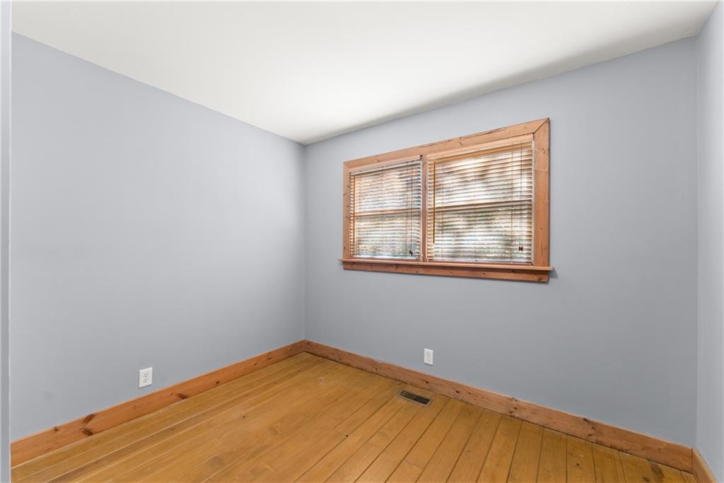 773 Shorewood Circle Toccoa, GA 30577 - Photo 23 of 39 a view of empty room with window