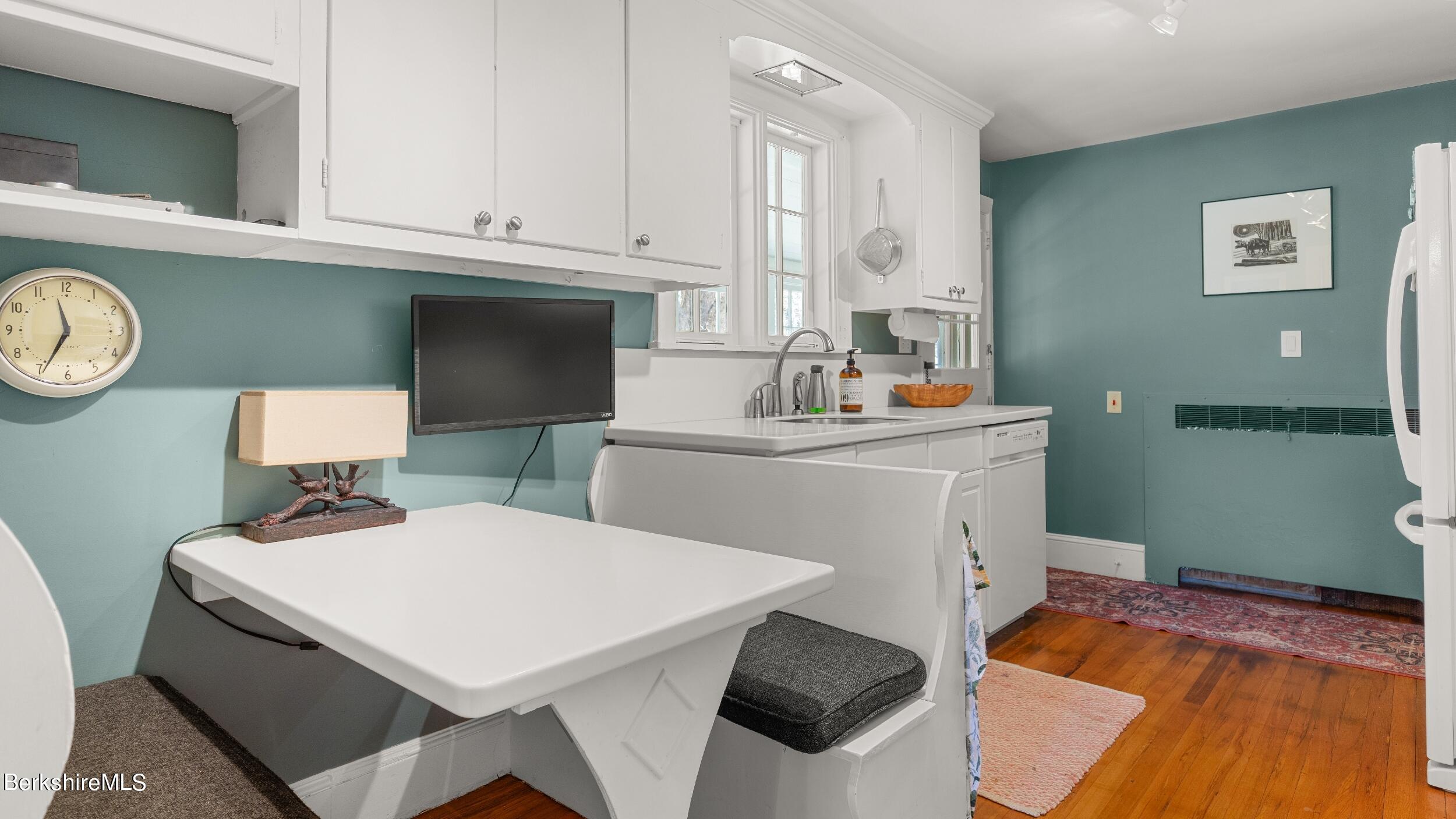 5 Glendale Road Stockbridge, MA 01262 - Photo 18 of 56 LRDSC02848