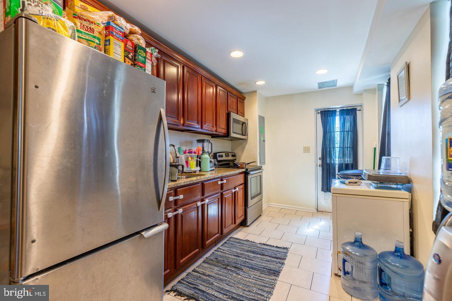1235 North Bond Street Baltimore, MD 21213 - Photo 5 of 19