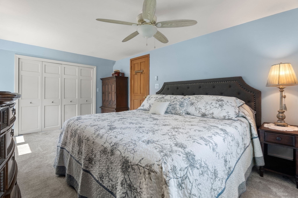 86 Redfield Road Wakefield, MA 01880 - Photo 20 of 34