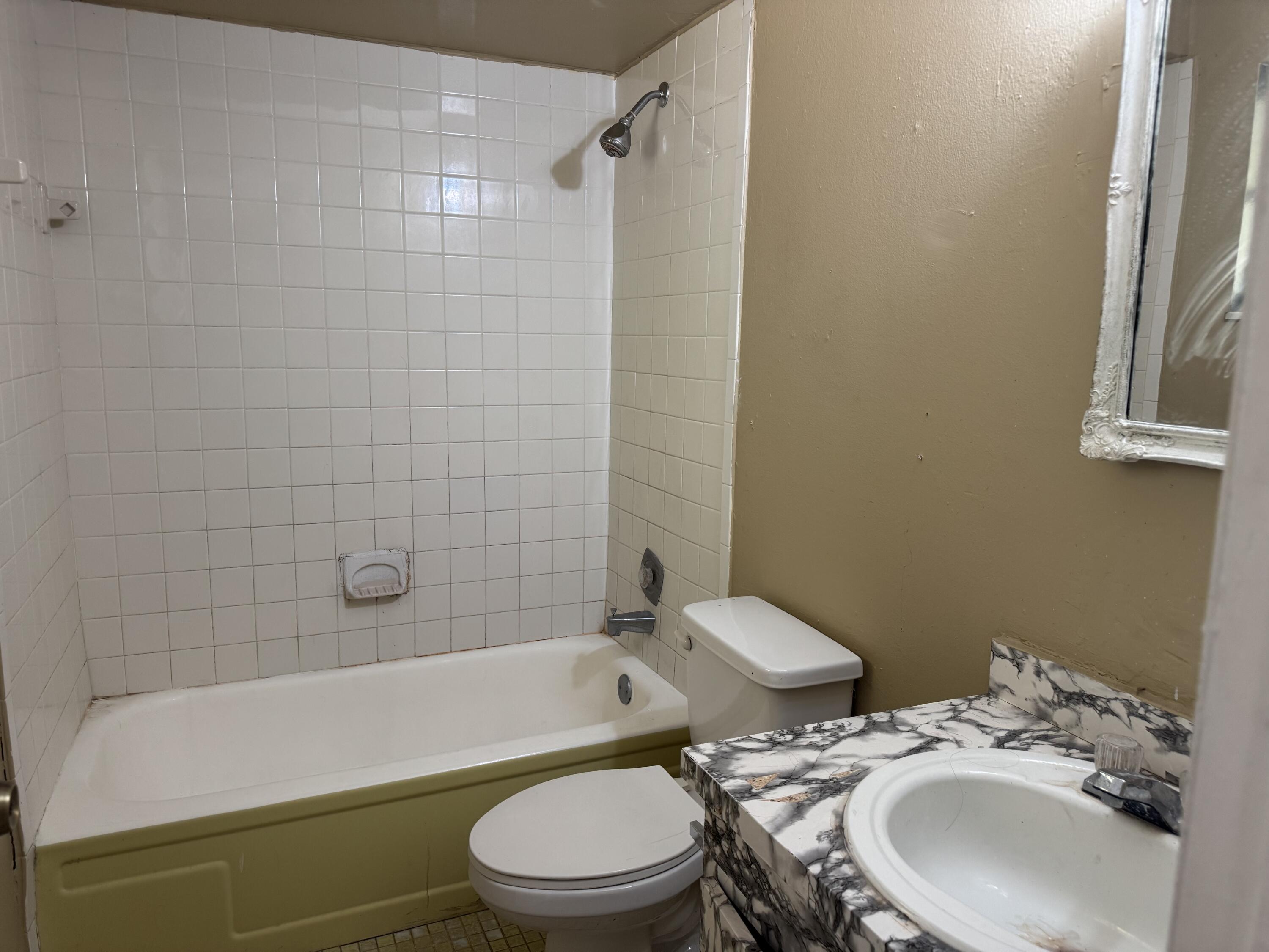 3660 Coconut Road Palm Springs, FL 33461 - Photo 7 of 12 IMG_6232