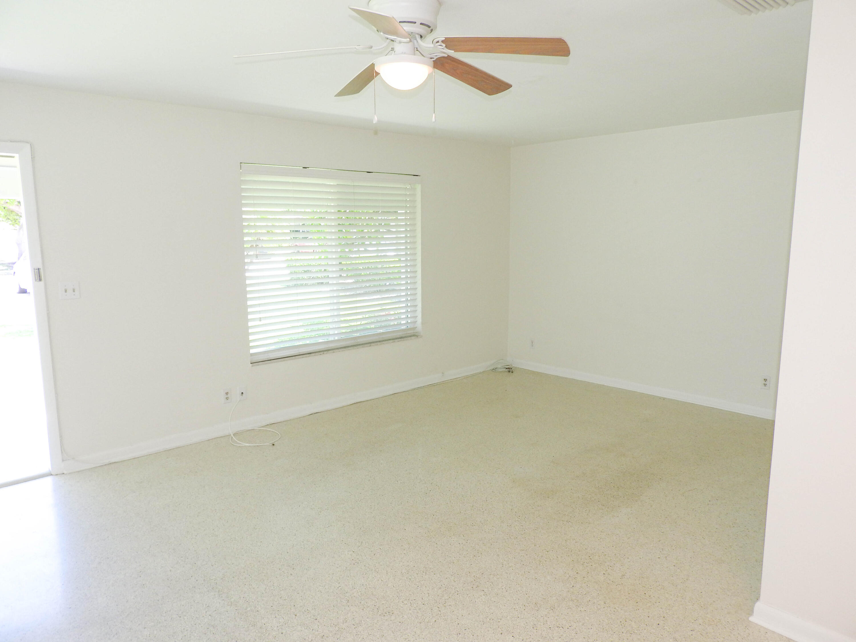 1232 Cabana Road, Unit 3 Singer Island, FL 33404 - Photo 12 of 17 1232 Cabana Road