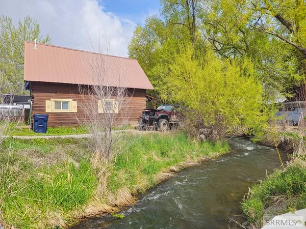 $195,000 | 110 Gwartney Avenue, Salmon, ID 83467