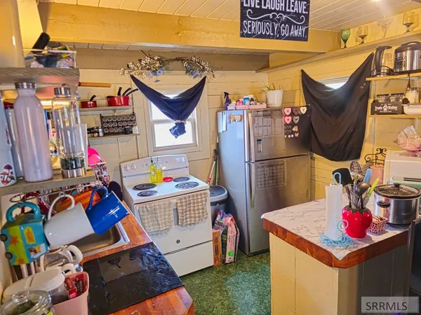 $195,000 | 110 Gwartney Avenue, Salmon, ID 83467