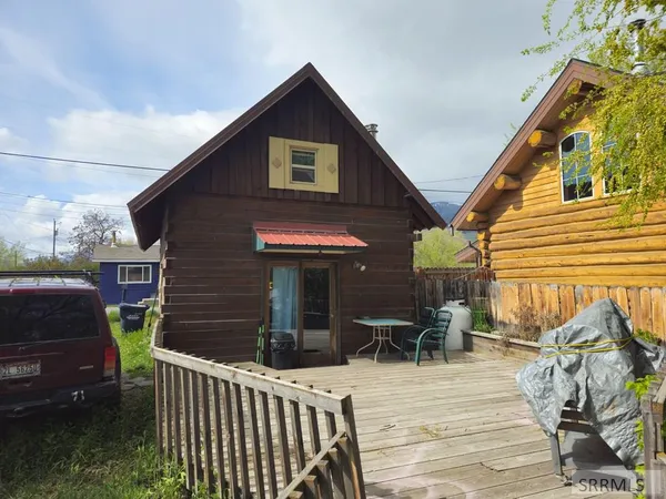 $195,000 | 110 Gwartney Avenue, Salmon, ID 83467