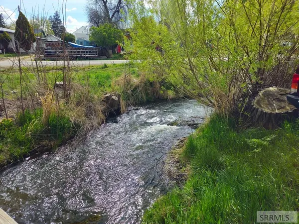 $195,000 | 110 Gwartney Avenue, Salmon, ID 83467