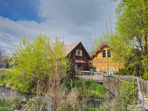 $195,000 | 110 Gwartney Avenue, Salmon, ID 83467
