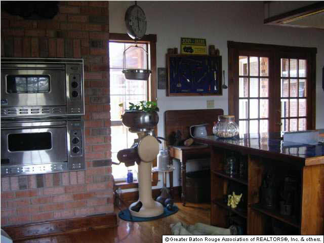 11179 Stringer Bridge Road St. Amant, LA 70774 - Photo 6 of 25 Gallery Image 6