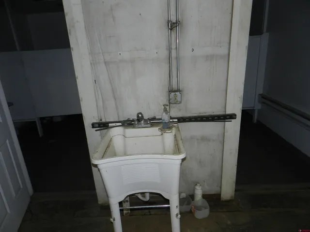 $10,000 | 430 West 8th Street, Unit BUILDING 11 & 12, Delta, CO 81416