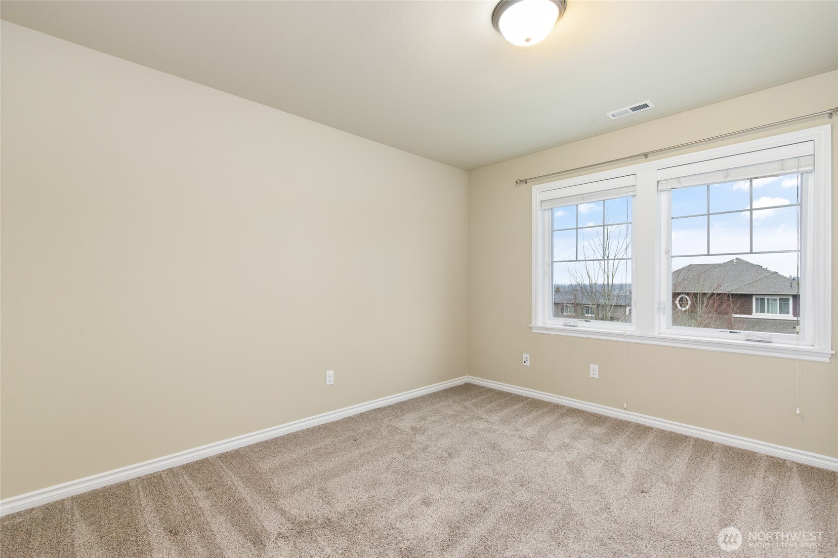 20326 126th Avenue Northeast Bothell, WA 98011 - Photo 31 of 39