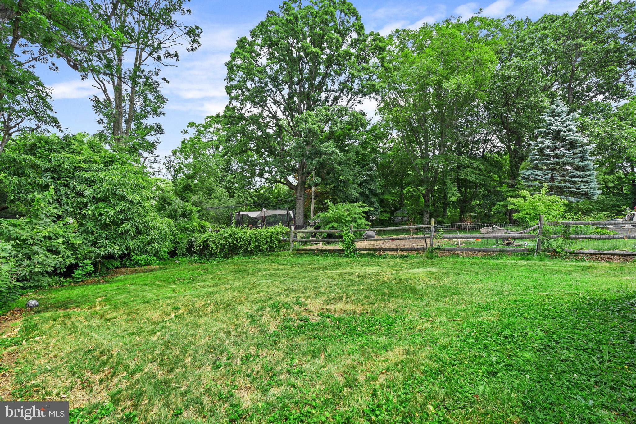 1082 Edge Hill Road Abington, PA 19001 - Photo 37 of 37 a view of a garden