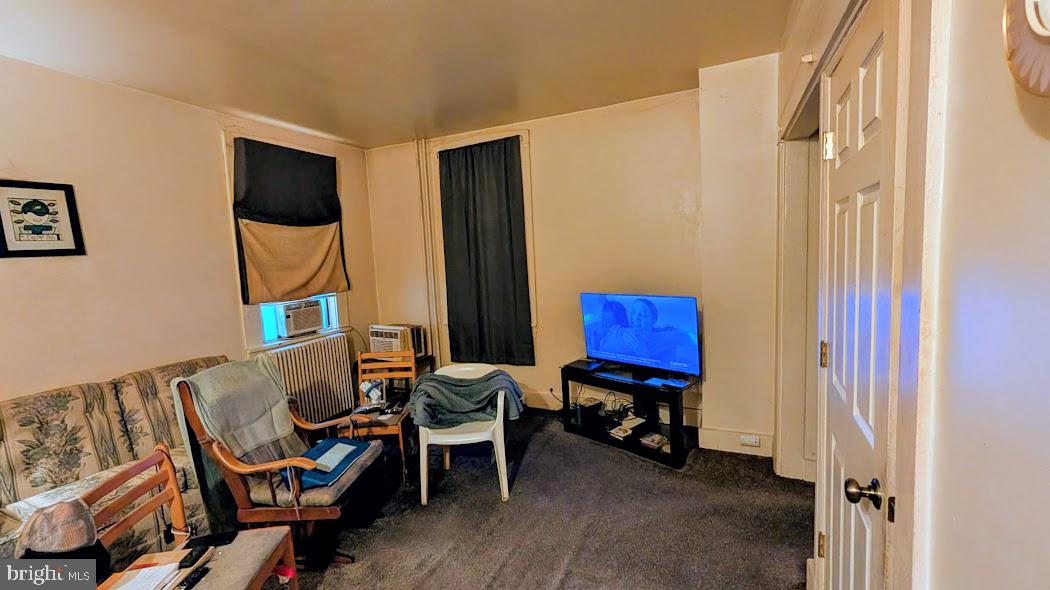 747 Manor Street Lancaster, PA 17603 - Photo 5 of 29 Apt 3